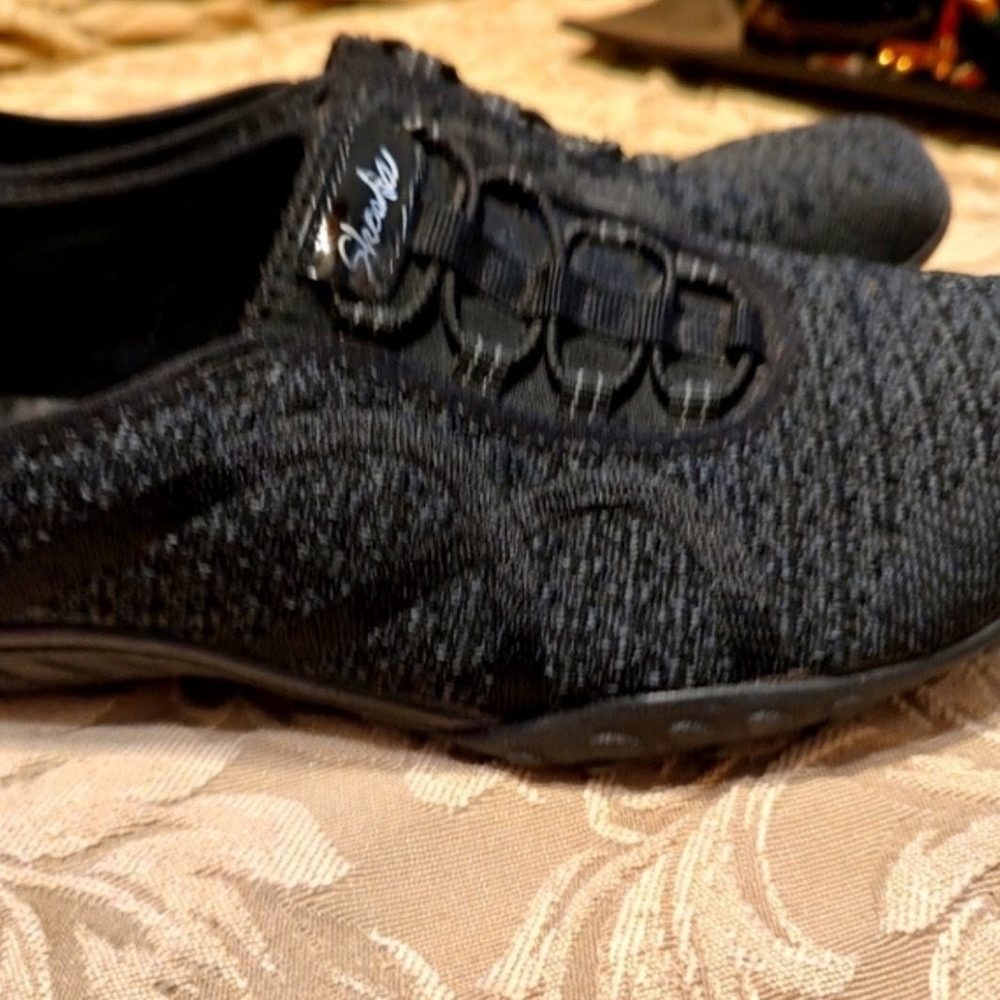 🐦‍⬛ Super Comfy Black Skechers Toggle Bungee Pull On Sneakers Shoes - 7.5M - Picture 4 of 12